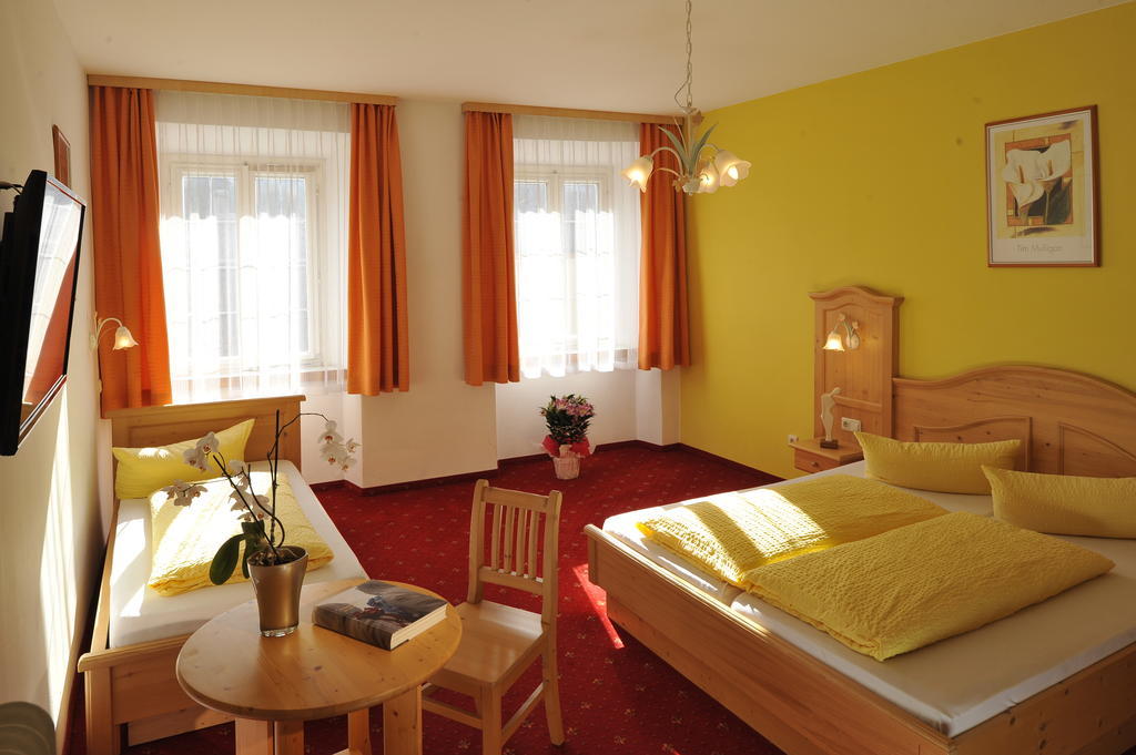 Gasthof Sonne Имст Экстерьер фото