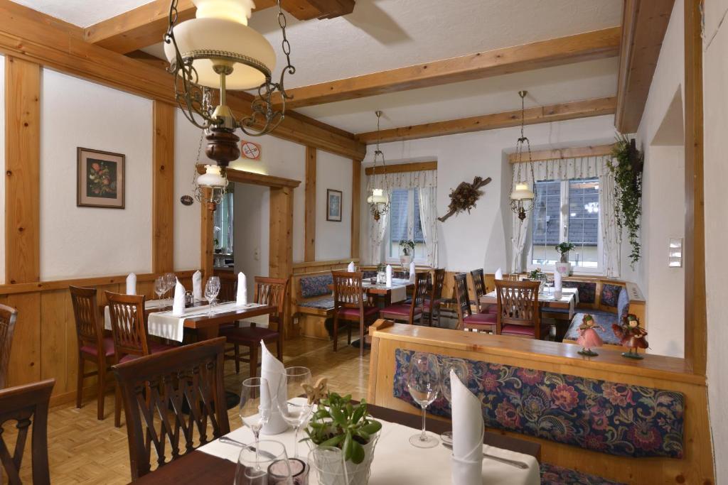 Gasthof Sonne Имст Экстерьер фото