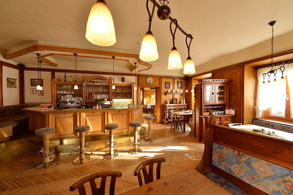 Gasthof Sonne Имст Экстерьер фото
